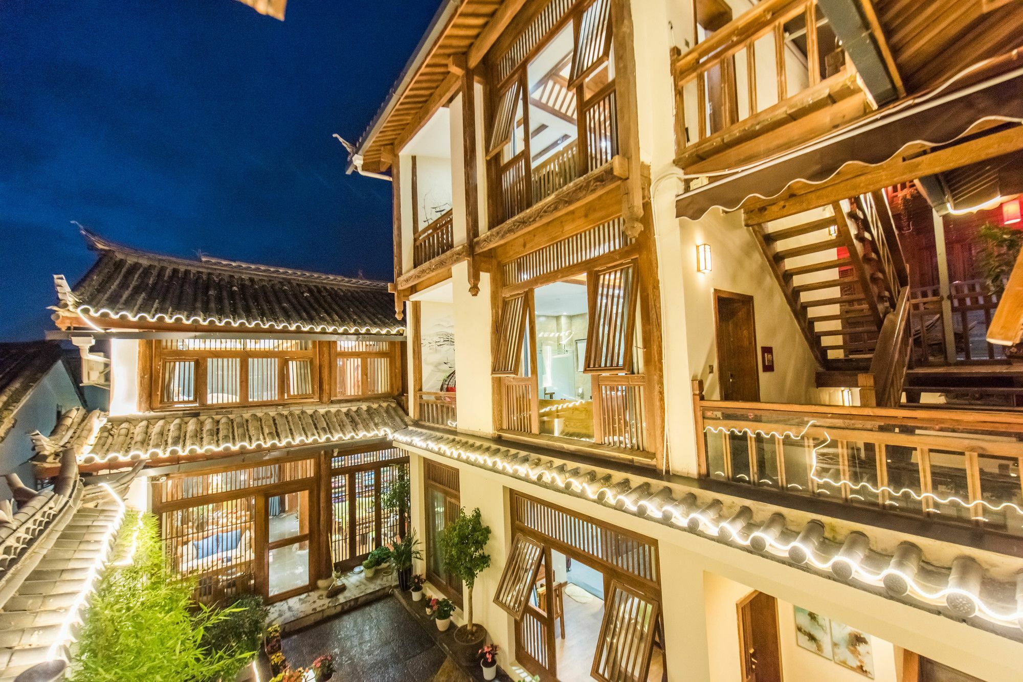 Lijiang Yue Tu Inn Εξωτερικό φωτογραφία